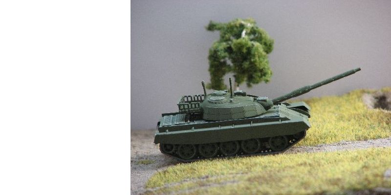 Tank  T-55 S - stavebnica [H0]